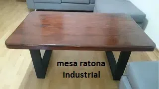 mesa ratona de hierro y madera
