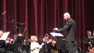 Anastasiia Tiurina balalaika, Vladimir Spivakov and Virtuosi Moskow