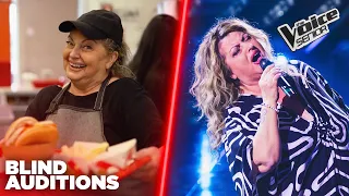 Dal fast food al palco Sonia è una vera SHOWGIRL | The Voice Senior 4 | Blind Auditions