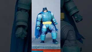 Mafex The Dark Knight Returns Armored Batman