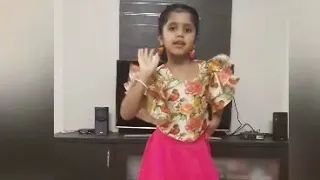 Mere Sohneya dance by little  Sharanya 🥰...easy choreography for kids