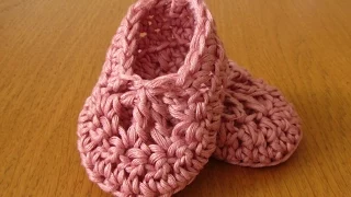 EASY crochet baby ballet slippers - dainty crochet baby booties / shoes