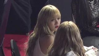 190123 블랙핑크 제니 솔로무대 보는 지수,로제,리사 가온차트 뮤직어워즈 Blackpink Jisoo Rose Lisa watching Jennie's stage GAON