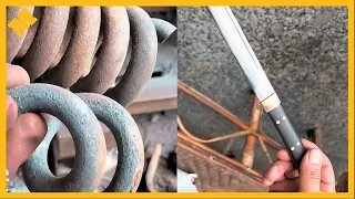 Forging a thin rice leaf knife that blows away leg hairs - Hand forged from old car springs