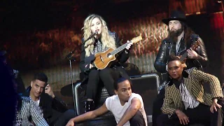 True Blue- Madonna - Rebel Heart Tour - Brooklyn - September 19, 2015