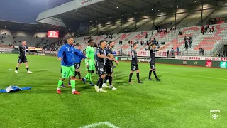 Les joueurs et supporters fêtent la victoire 4-1 à Nancy