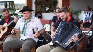 Grupo Carreteando Bugre Do Mato - Batendo Água - Cover ( Do Sul ao Norte )