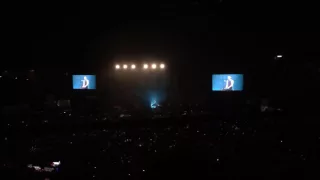 Tyler Joseph from TØP speaking in spanish / Tyler Joseph hablando en español 30/0916 CDMX