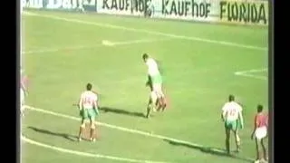 1970 (June 11) Bulgaria 1-Morocco 1 (World Cup).avi