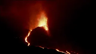 Con el derrumbe del cono norte, el volcán arrasa con lo que quedaba de Todoque