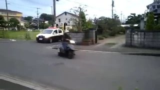 実録バイク パトカーから逃げる