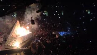 Blood on the Leaves (Yeezus Tour @ Staples Center, L.A.)