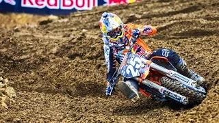 Super Slow-Moto - Nailing Turns with Musquin