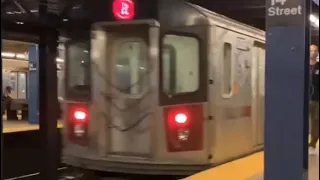 NYC Subway: Railfanning The (1) (2) & (3) Trains @ Times Square & 14th Street Station - (8/12/22)