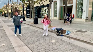 Santa Monica violin street performer