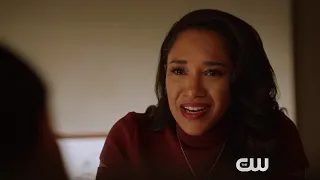The Flash: Grodd Friended Me Exclusive Clip