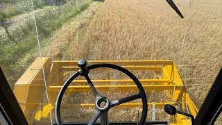 #3, Harvesting oat in Sweden, Sampo aktiv 580