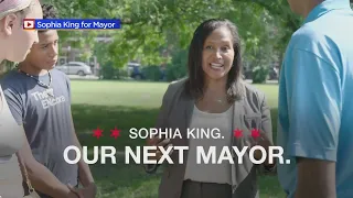 Ald. Sophia King announces campaign for mayor