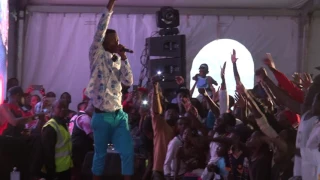 Jose Chameleone perfoming live in kenya. How he ordered the security men out of stage.