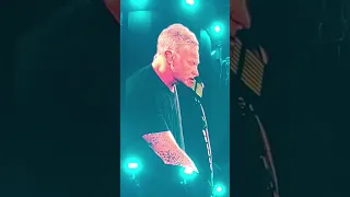 JAMES HETFIELD CAN'T STOP LAUGHING LIVE (2023) #METALLICA #shorts