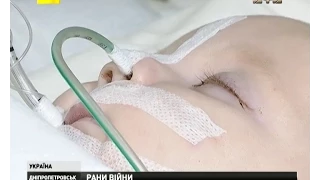 У Дніпропетровську лікарі борються за життя дитини, яка зазнала поранень під час обстрілу Мар'їнки