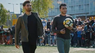 Touzani’s WK warming up met Alireza Jahanbakhsh