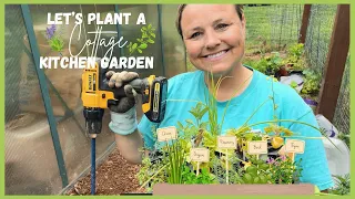 Planting Herbs & Flowers To Create An Edible Kitchen Cottage Garden