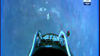 Austrian Felix Baumgartner breaks sound barrier in record space jump