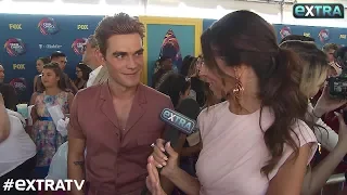 KJ Apa Says Fans Will Be ’Sad and Happy’ with ‘Riverdale’ Season 3