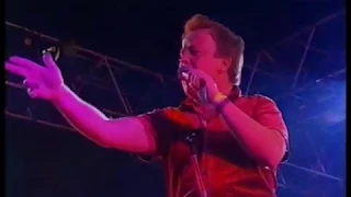 Gluecifer - Köln 21.08.1999 (TV) "Bizarre Festival"