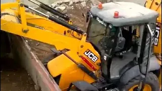 Jcb 4cx bekoloder ile arac yükleme