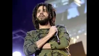 J COLE STOPS FANS IN CROWD FROM SAYING FUCK LIL PUMP AND TEKASHI69