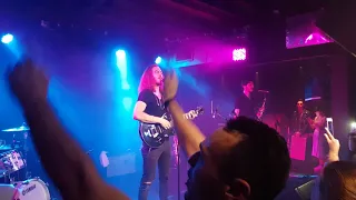 Dennis lloyd -  never go back ( live at the velvet underground Toronto 2018 ) new song