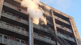 В Одессе горит студенческое общежитие