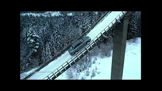 Audi A8 4.2 Quattro on snow ( skijump trampoline winter test)