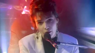 Beverley Craven - Promise Me (live vocal) - Top Of The Pops - 23/05/1991