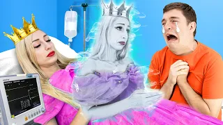 College Queen Falls into a Coma! I Woke Up from Coma! My Friend Is a Ghost!