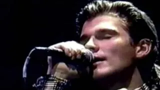 a-ha - Dark is the Night (Live 94)