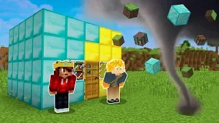 QUEM SOBREVIVEU AO TORNADO BASE DE OURO OU BASE DE DIAMANTE NO MINECRAFT