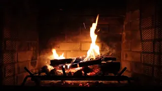 Virtual Fireplace with Crackling Fire Sounds Виртуальный камин с потрескивающими звуками огня Full