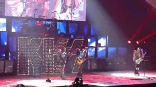 KISS ALIVE 35: Detroit Rock City (Live in Minneapolis, MN- 11/7/09)