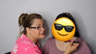 Mexican Mom Does My Makeup Challenge (SPANISH) | Lessly Toscano