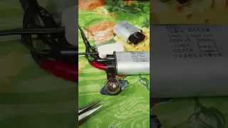 COMO PROBAR CAPACITOR  DE MICROONDAS  CON EL BOMBILLO DEL HORNO