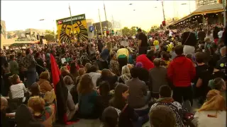 MELBOURNE ROCKED BY RALLY IN SUPPORT OF REMOTE ABORIGINAL COMMUNITIES