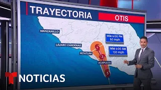 El huracán Otis se acerca a Acapulco como categoría 5 | Noticias Telemundo