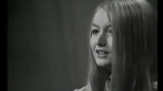Turn! Turn! Turn! (To Everything There Is a Season) - Mary Hopkin