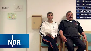 Schmerzen im Rücken: Michel Abdollahi in der Reha | 7 Tage | NDR