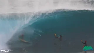 Throwback / Mikey Bruneau at Pipeline, 2013 - Freesurf Magazine