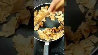 Leftover roti chips |#shorts #youtubeshort #viral #foodies #trending #delicious #mustwatch #leftover