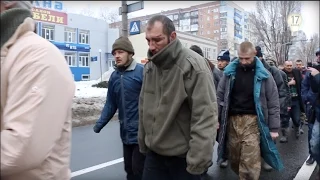 Запретный Донбасс. Пленные "Киборги" идут по Донецку (18+) Серия 2